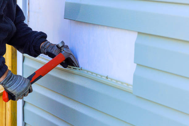 Reliable Emergency Siding Repair contractor in Waverly, TN by Squared Siding